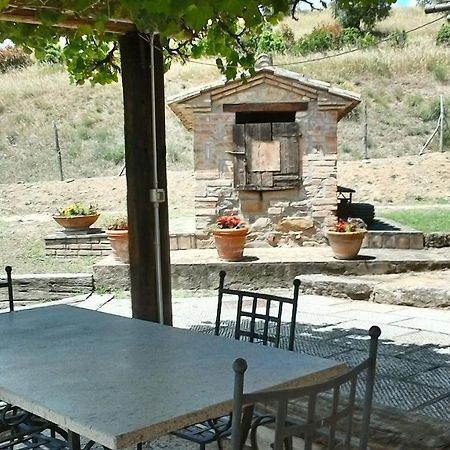 Casale Poggio Colpiccione Apartment ปัสซีญาโน ซุล ตราซีเมโน ภายนอก รูปภาพ
