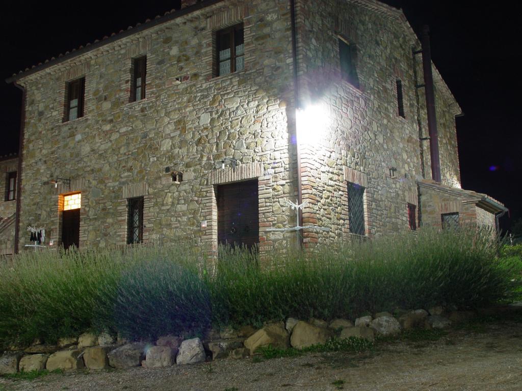 Casale Poggio Colpiccione Apartment ปัสซีญาโน ซุล ตราซีเมโน ภายนอก รูปภาพ