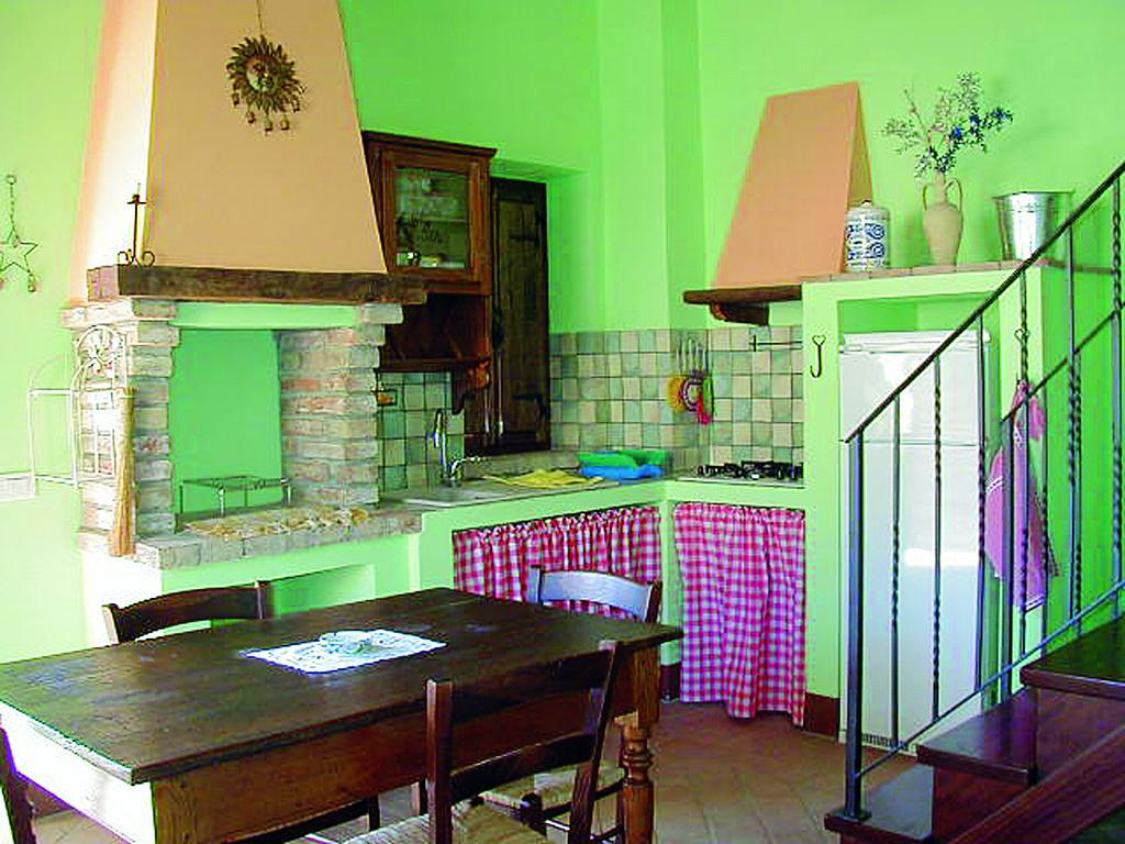 Casale Poggio Colpiccione Apartment ปัสซีญาโน ซุล ตราซีเมโน ภายนอก รูปภาพ