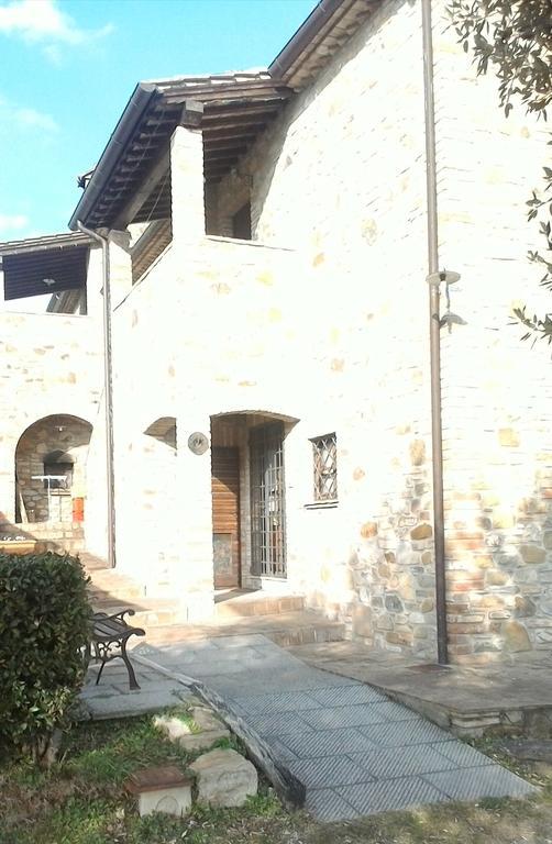 Casale Poggio Colpiccione Apartment ปัสซีญาโน ซุล ตราซีเมโน ภายนอก รูปภาพ