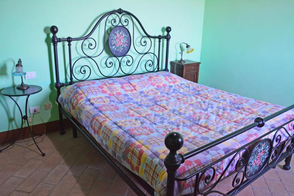 Casale Poggio Colpiccione Apartment ปัสซีญาโน ซุล ตราซีเมโน ภายนอก รูปภาพ