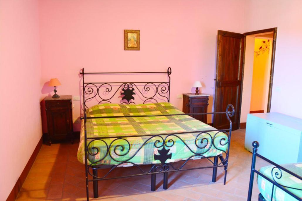 Casale Poggio Colpiccione Apartment ปัสซีญาโน ซุล ตราซีเมโน ภายนอก รูปภาพ